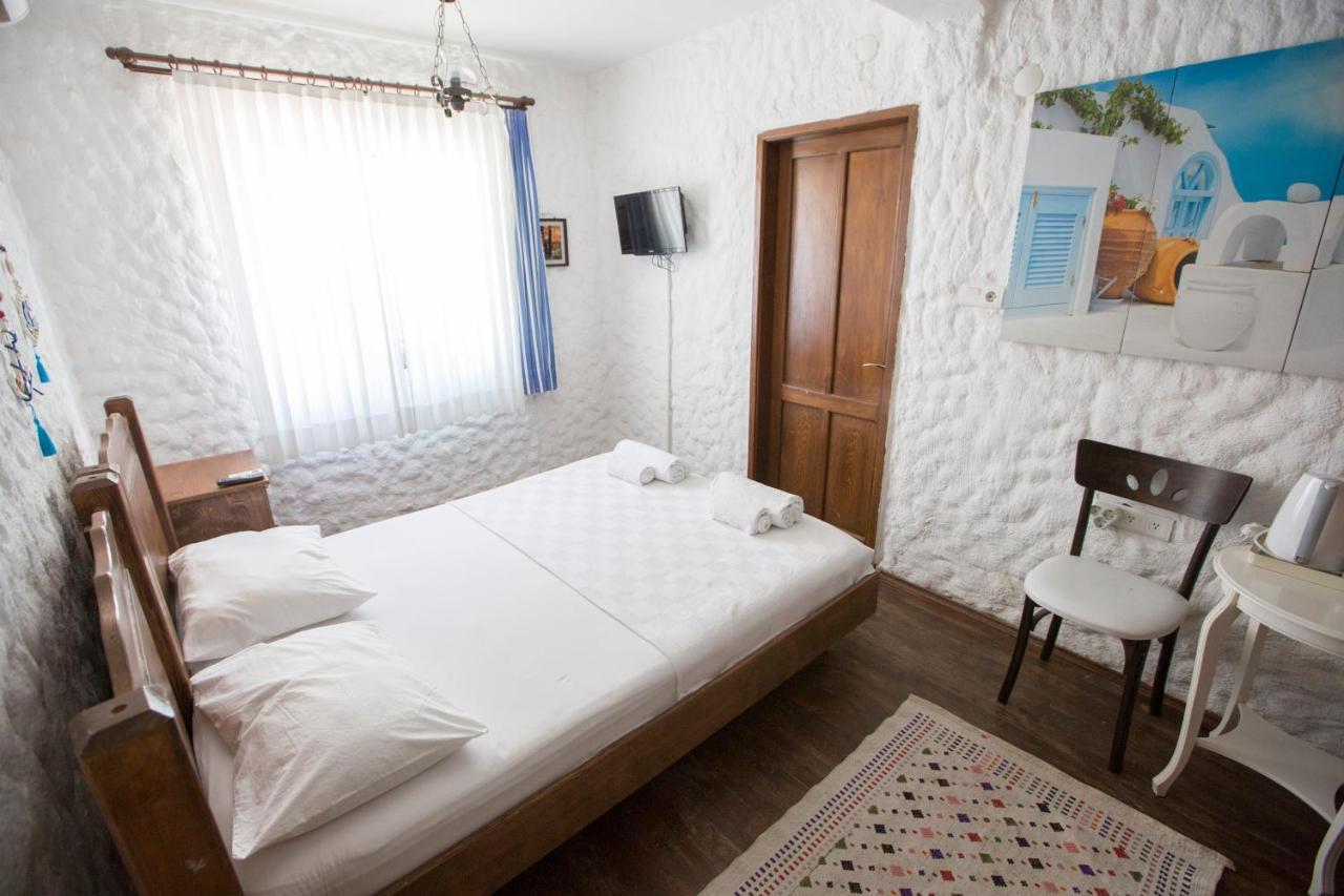 Bed and Breakfast Ala Baykus Alaçatı Exterior foto