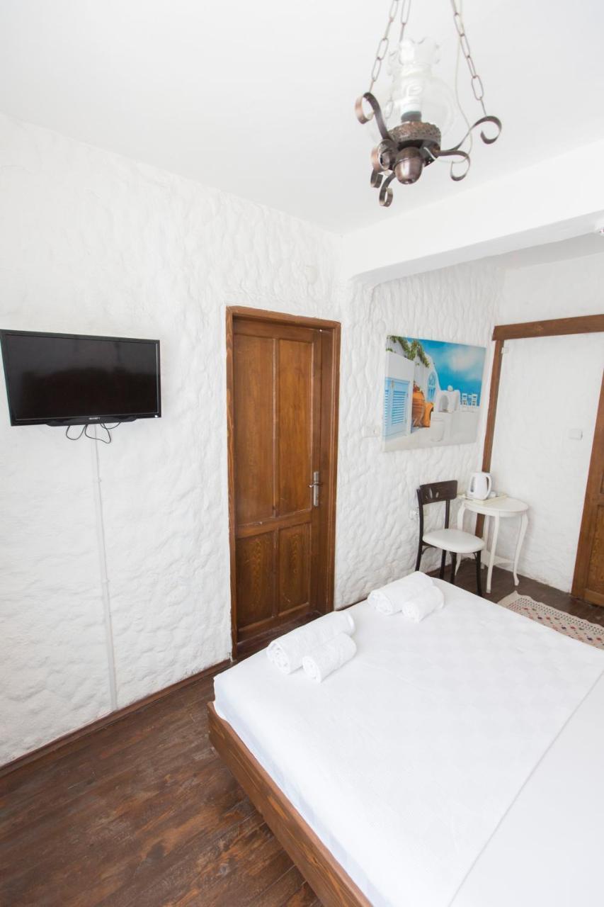 Bed and Breakfast Ala Baykus Alaçatı Exterior foto