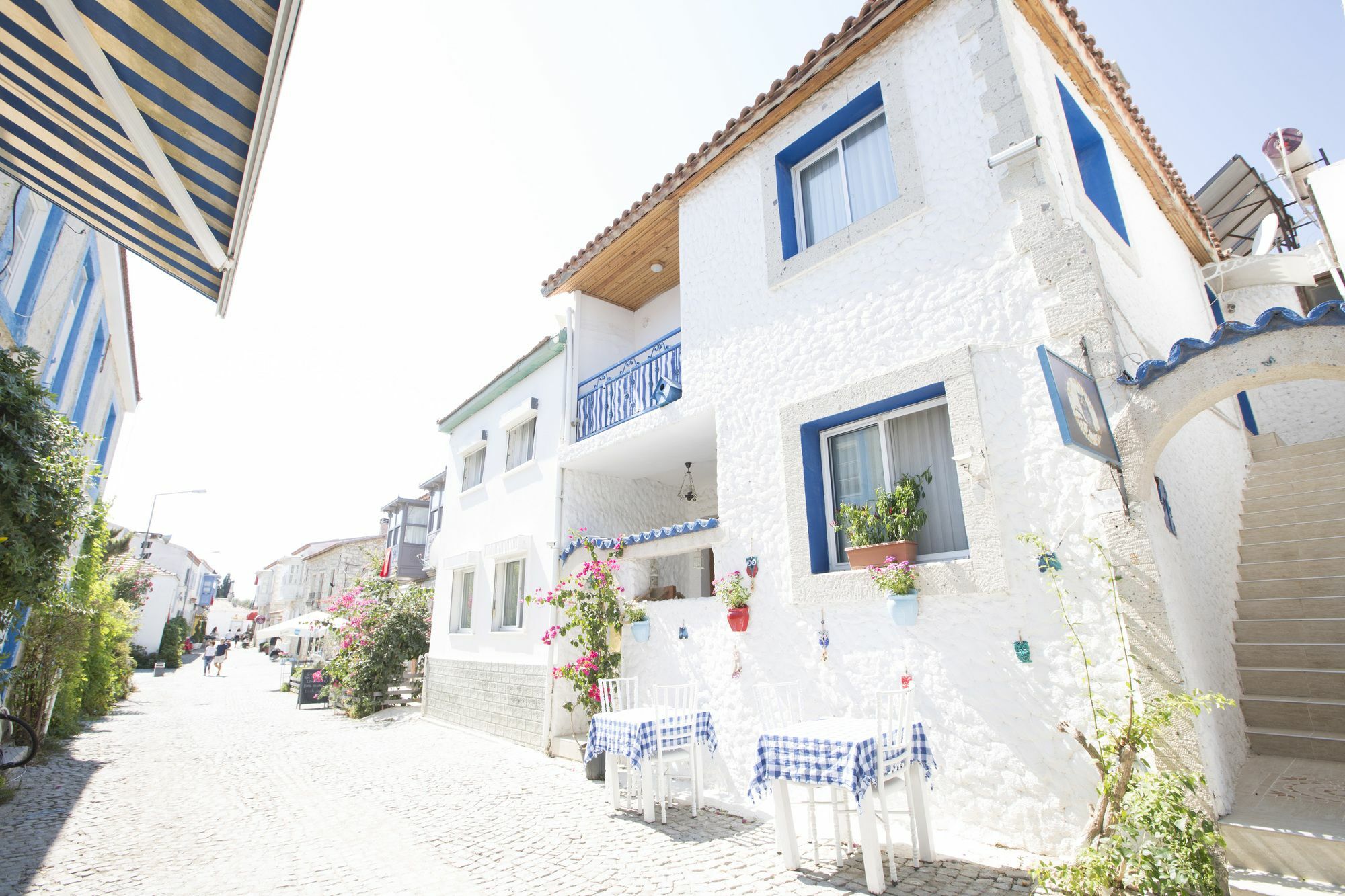 Bed and Breakfast Ala Baykus Alaçatı Exterior foto